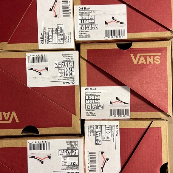 Vans Men’s Old Skool Classic Sport Black/True White Sneakers - Picture 16 of 16